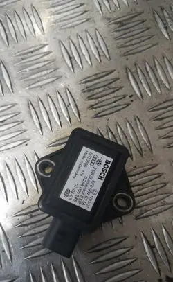 Skoda Superb B5 (3U) ESP acceleration yaw rate sensor 8e0907637a