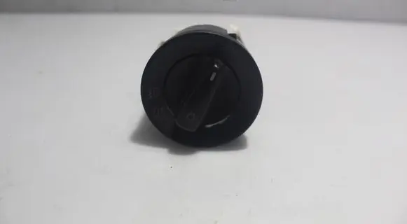 Volkswagen PASSAT B5 Light switch