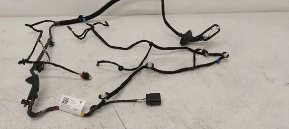 Tesla Model Y Rear door wiring loom 148905300E E4023173A63902