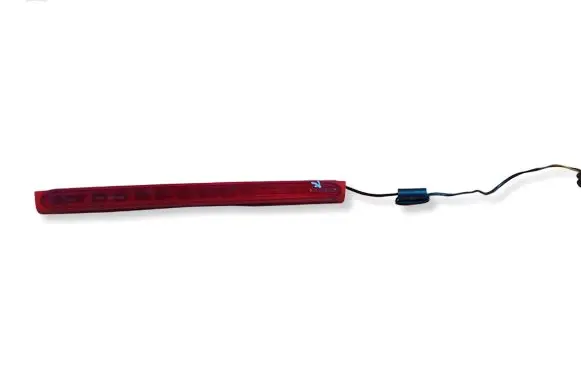 Volvo V40 Third/center stoplight 