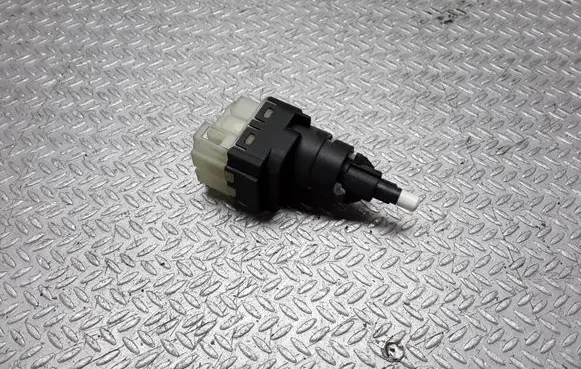 Clutch pedal sensor