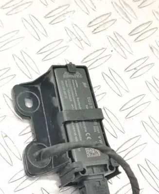 Volkswagen Touran III Tire pressure control unit 5Q0907273B 5Q0907273