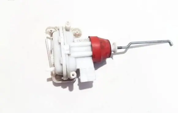 Audi 80 90 B3 Central locking vacuum pump 893862153