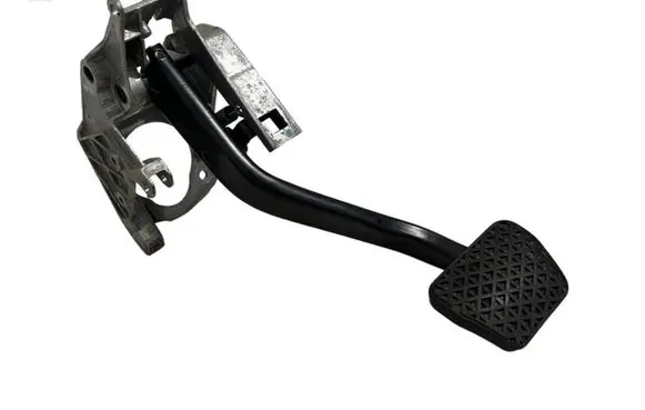 BMW 3 E90 E91 Brake pedal 6751975 67871110 423224