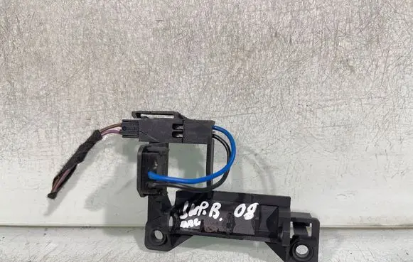 Skoda Superb B6 (3T) Tailgate sensor 3t0959121a