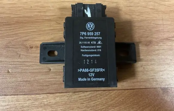 Volkswagen Touareg II Other control units/modules 7P6959257 26110000
