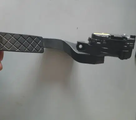 Audi A4 S4 B7 8E 8H Accelerator throttle pedal 6PV00837506 8E1723523J
