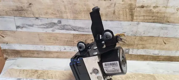 Volvo V40 ABS Pump P31317074 31329278 61332400009