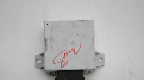 Toyota Avensis T250 Other devices 310106S 150696