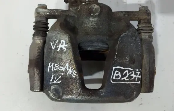 Renault Megane IV Front brake caliper 669678