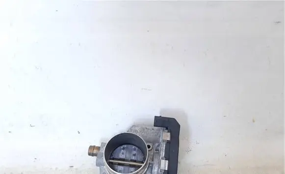 BMW 2 F22 F23 Throttle valve 7588625 13547588625
