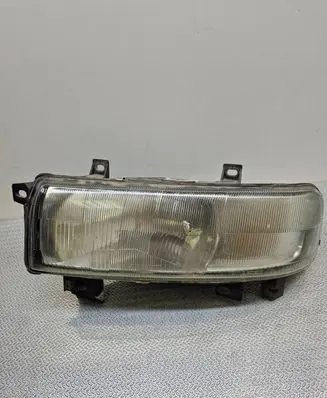 Renault Master II Headlight/headlamp 38210748
