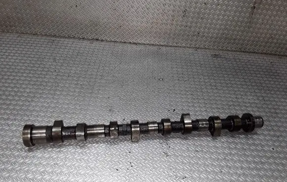 Nissan Navara D22 Camshaft 