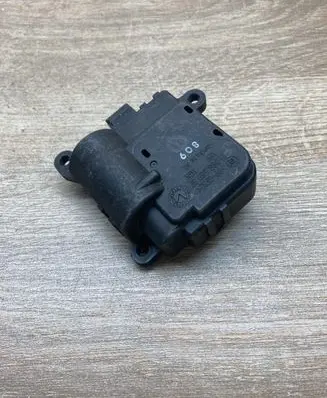 Citroen Xsara Air flap motor/actuator 210665693F