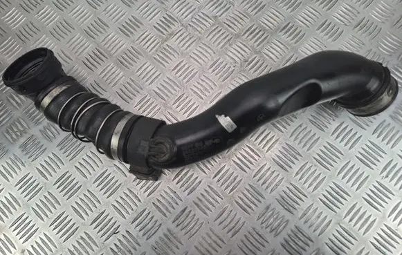 BMW X6 E71 Intercooler hose/pipe 7810317 446264602 583000155