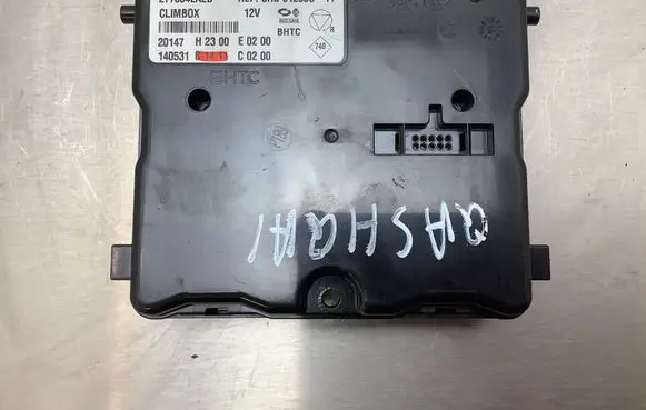 Nissan Qashqai Climate control unit 277604EA2B 5HB01203011