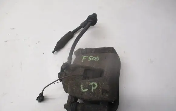 Fiat 500X Front brake caliper