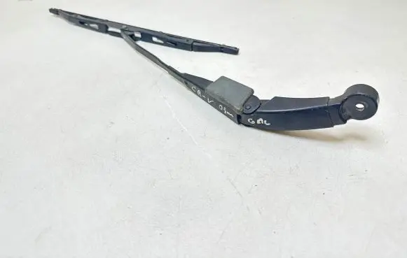 Honda CR-V Rear wiper blade arm 15784