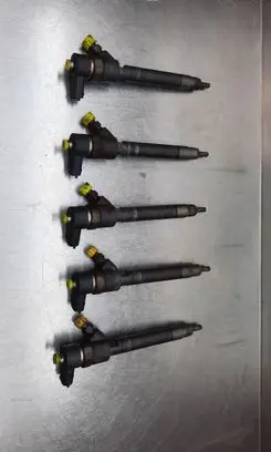 Volvo S60 Fuel injectors set 30750283