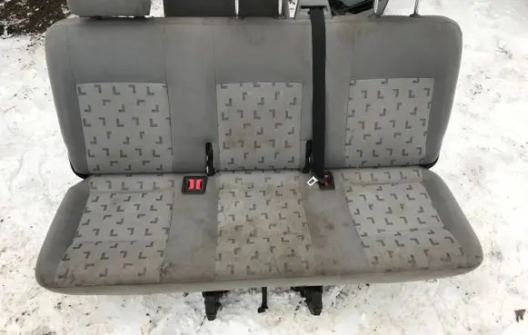 Volkswagen Transporter - Caravelle T5 Third row seats 