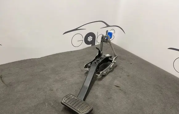 Tesla Model S Brake pedal 600645501A 105065700A
