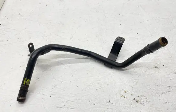 Audi A4 S4 B7 8E 8H Engine coolant pipe/hose 06D121085