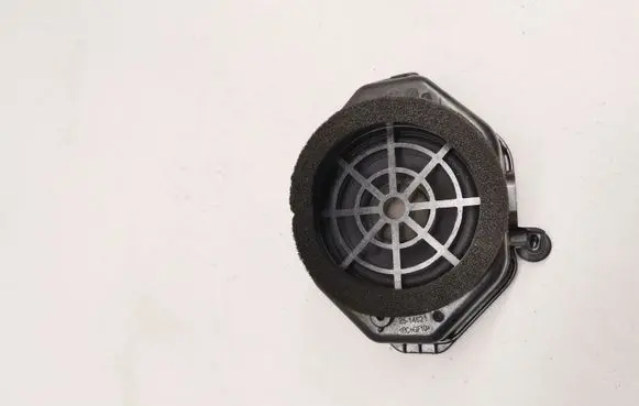 Mercedes-Benz C AMG W205 Parcel shelf speaker A2048205802