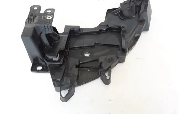Renault Fluence Headlight/headlamp mounting bracket 622230011R