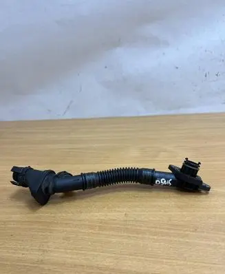 BMW 5 F10 F11 Breather hose/pipe 7575643 D5015