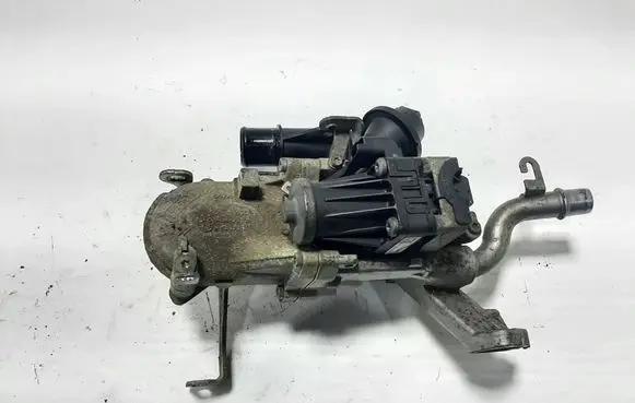 Volvo V40 EGR valve 702209140 31358502