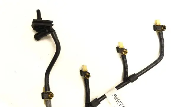 Opel Movano B Fuel line pipe