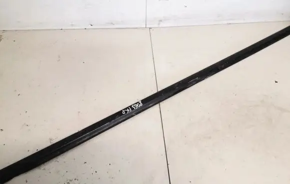 Fiat Stilo Front door glass trim molding 