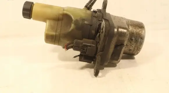 Volvo S40 Power steering pump 5N513K514CA