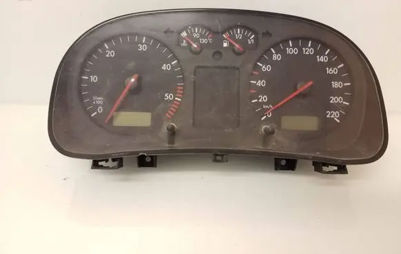 Volkswagen Golf IV Speedometer (instrument cluster) 1J0919860B 0263604004 S000019052430352