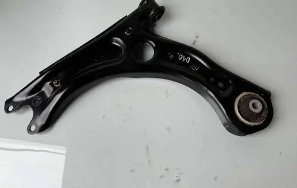 Seat Arona Front lower control arm/wishbone