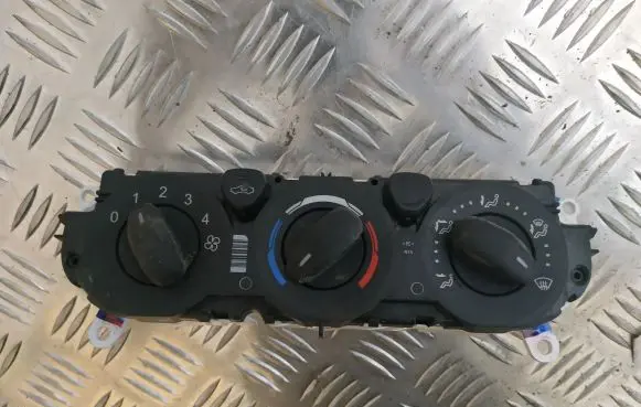 Ford Transit - Tourneo Connect Interior fan control switch BK2T18549AG