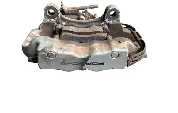 Porsche Cayenne (9PA) Rear brake caliper