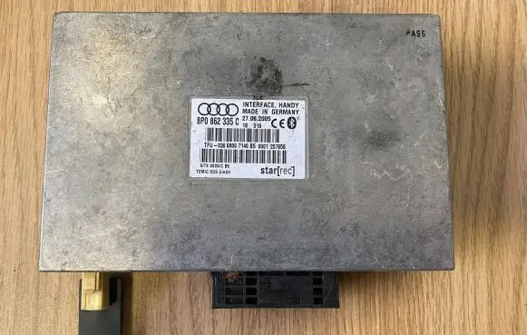 Audi A3 S3 8P Bluetooth control unit module 8P0862335C