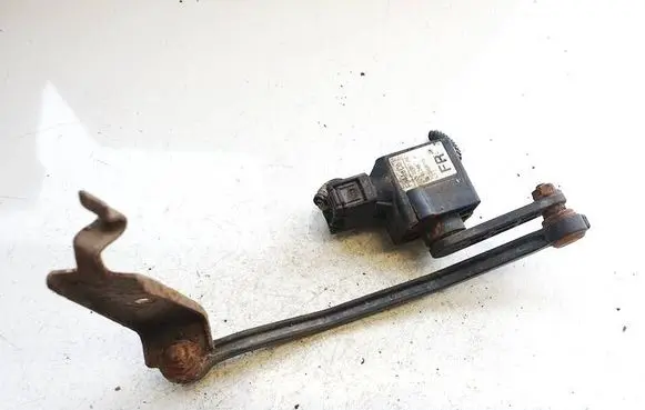 Volvo S80 Front height sensor lever 6g9n3c097ac