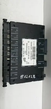 Mercedes-Benz E W211 Seat control module A2118200226 2118200226