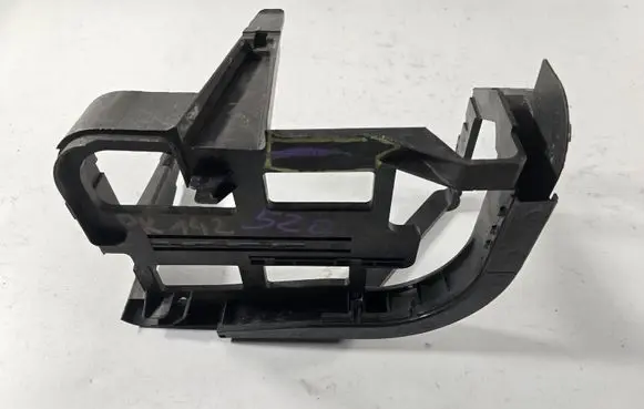 Volkswagen Polo IV 9N3 Battery bracket 5Z0915345B