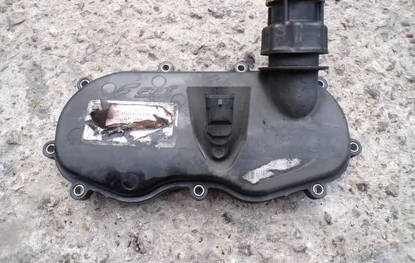 Iveco Daily 6th gen Timing belt guard (cover) 504087606