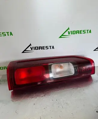 Opel Vivaro Rear/tail lights 265556737R 867974