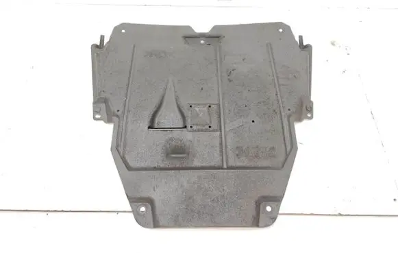 Renault Espace V (RFC) Engine splash shield/under tray