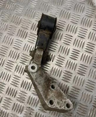 Land Rover Freelander Engine mount bracket W177361
