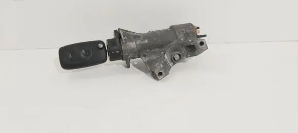 Audi A4 S4 B6 8E 8H Ignition lock 4B0905851C