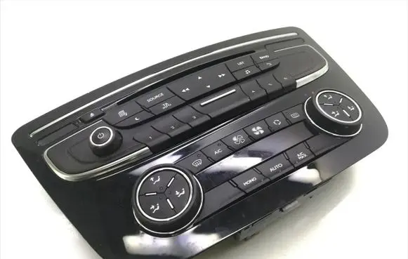 Peugeot 508 Climate control unit E1077075 W24RFTA
