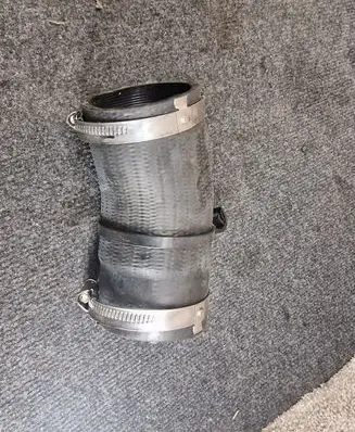 Land Rover Range Rover Evoque L551 Intercooler hose/pipe GJ326K863AA GJ326K863