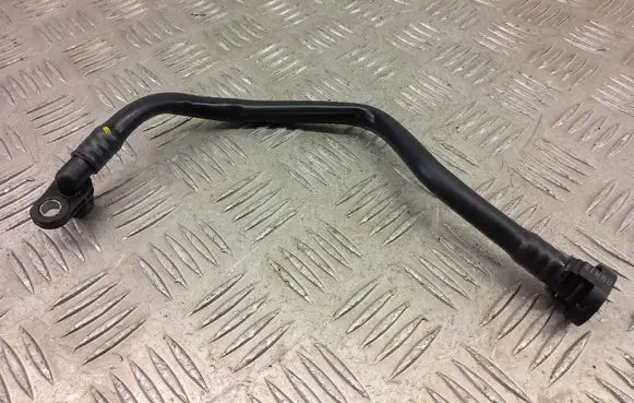 BMW X3 G01 Breather/breather pipe/hose 7645857