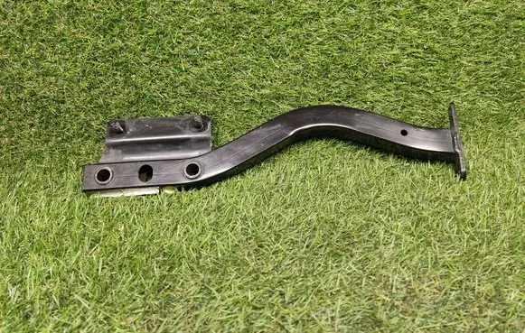 Bentley Flying Spur Radiator mount bracket 3W0199221B